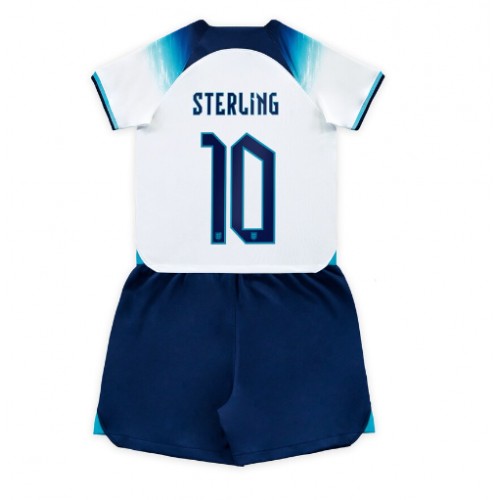 Fotballdrakt Barn England Raheem Sterling #10 Hjemmedraktsett VM 2022 Kortermet (+ Korte bukser)